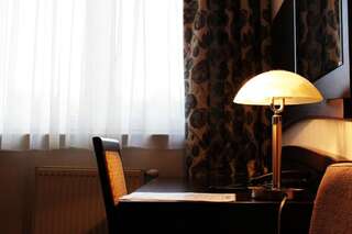 Отель Hotel Rubbens & Monet Торунь Двухместный номер Делюкс с 1 кроватью или 2 отдельными кроватями-15